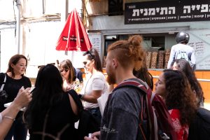 מעבר לטעמים - מה הופך ביקור בשוק לחוויה קולינרית אמיתית?