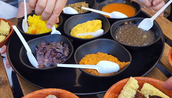 סור קולינרי בשוק הכרמל עם טועמים את השוק