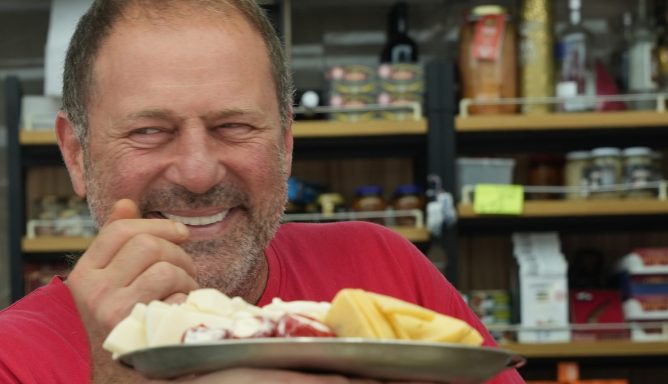 סיור קולינרי בשוק נתניה עם טועמים את השוק