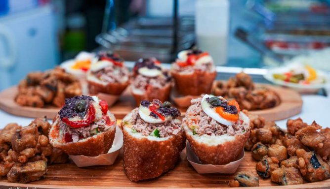 סיור קולינרי בשוק נתניה עם טועמים את השוק